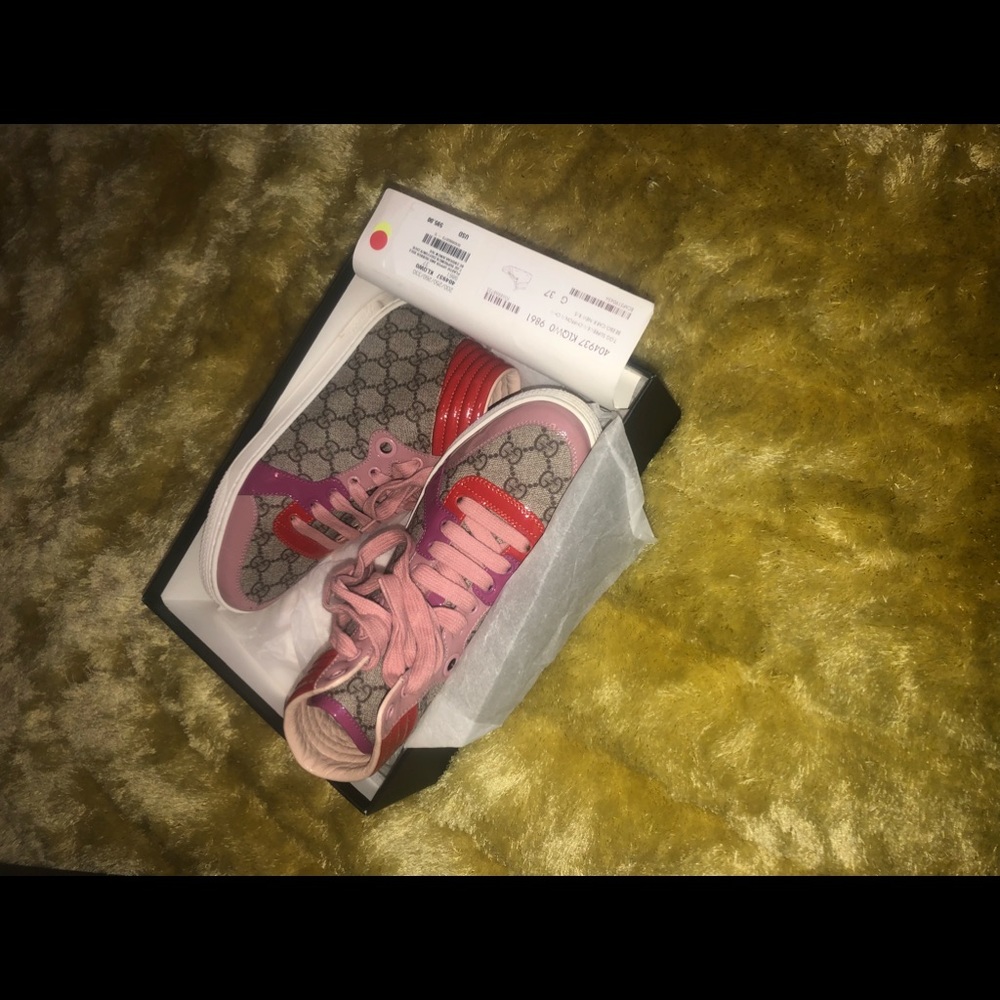 GG supreme chiffon sneakers
